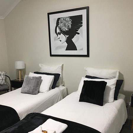 Rosewhite House Bed and Breakfast Myrtleford Εξωτερικό φωτογραφία