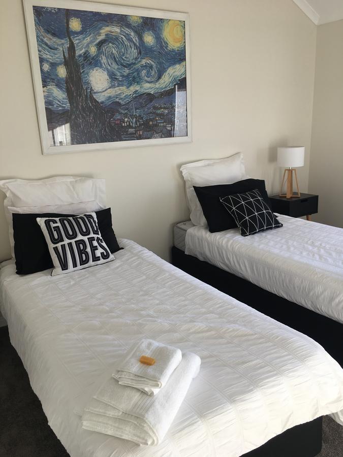 Rosewhite House Bed and Breakfast Myrtleford Εξωτερικό φωτογραφία