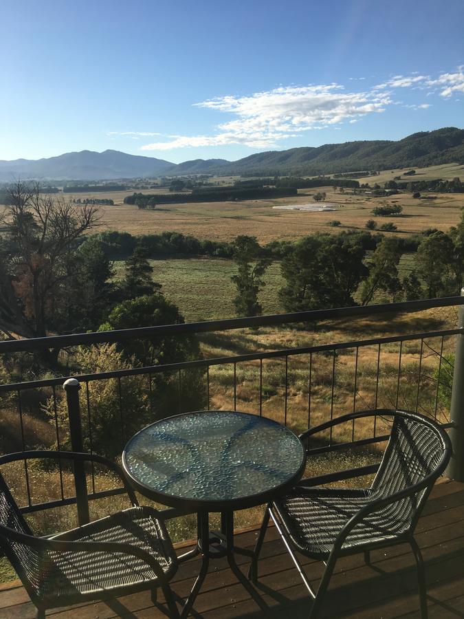 Rosewhite House Bed and Breakfast Myrtleford Εξωτερικό φωτογραφία