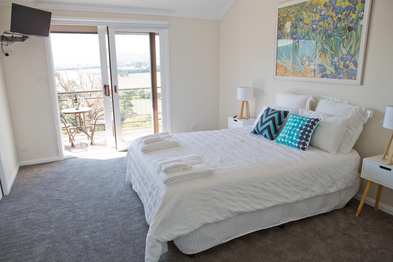 Rosewhite House Bed and Breakfast Myrtleford Εξωτερικό φωτογραφία