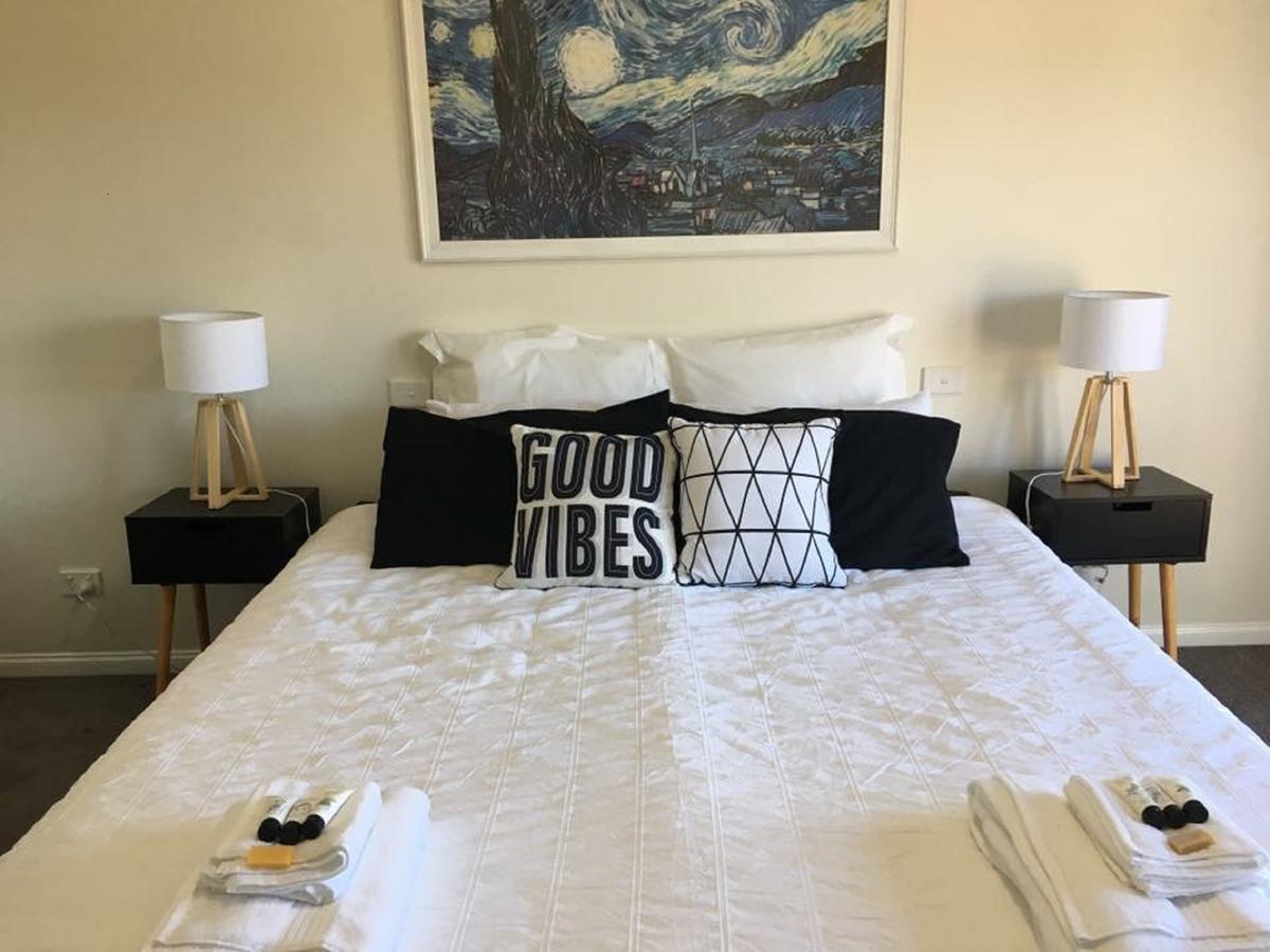 Rosewhite House Bed and Breakfast Myrtleford Εξωτερικό φωτογραφία
