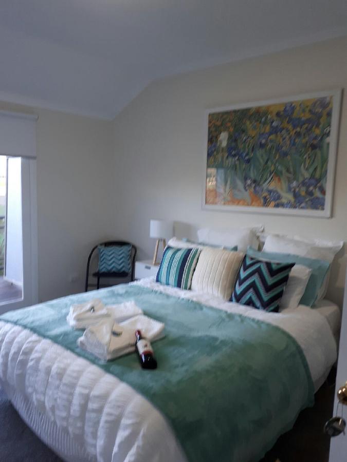 Rosewhite House Bed and Breakfast Myrtleford Εξωτερικό φωτογραφία