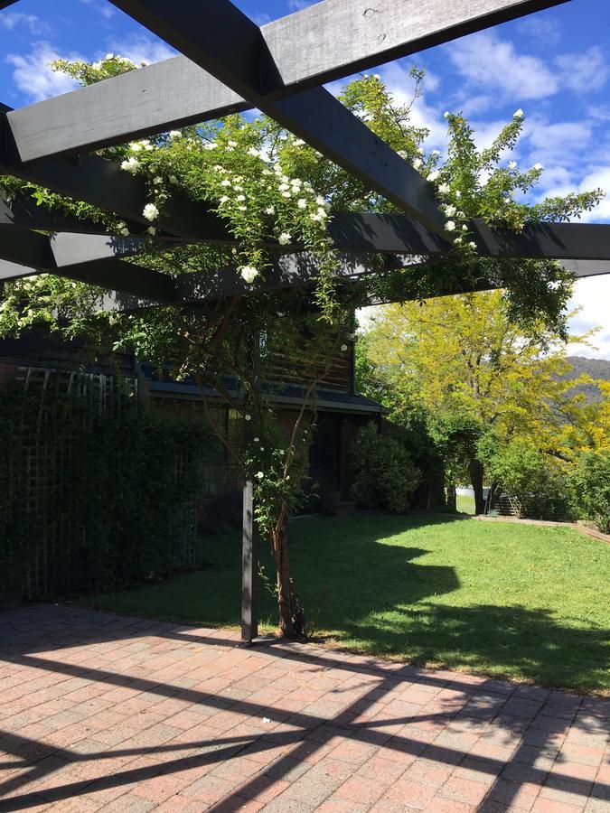 Rosewhite House Bed and Breakfast Myrtleford Εξωτερικό φωτογραφία