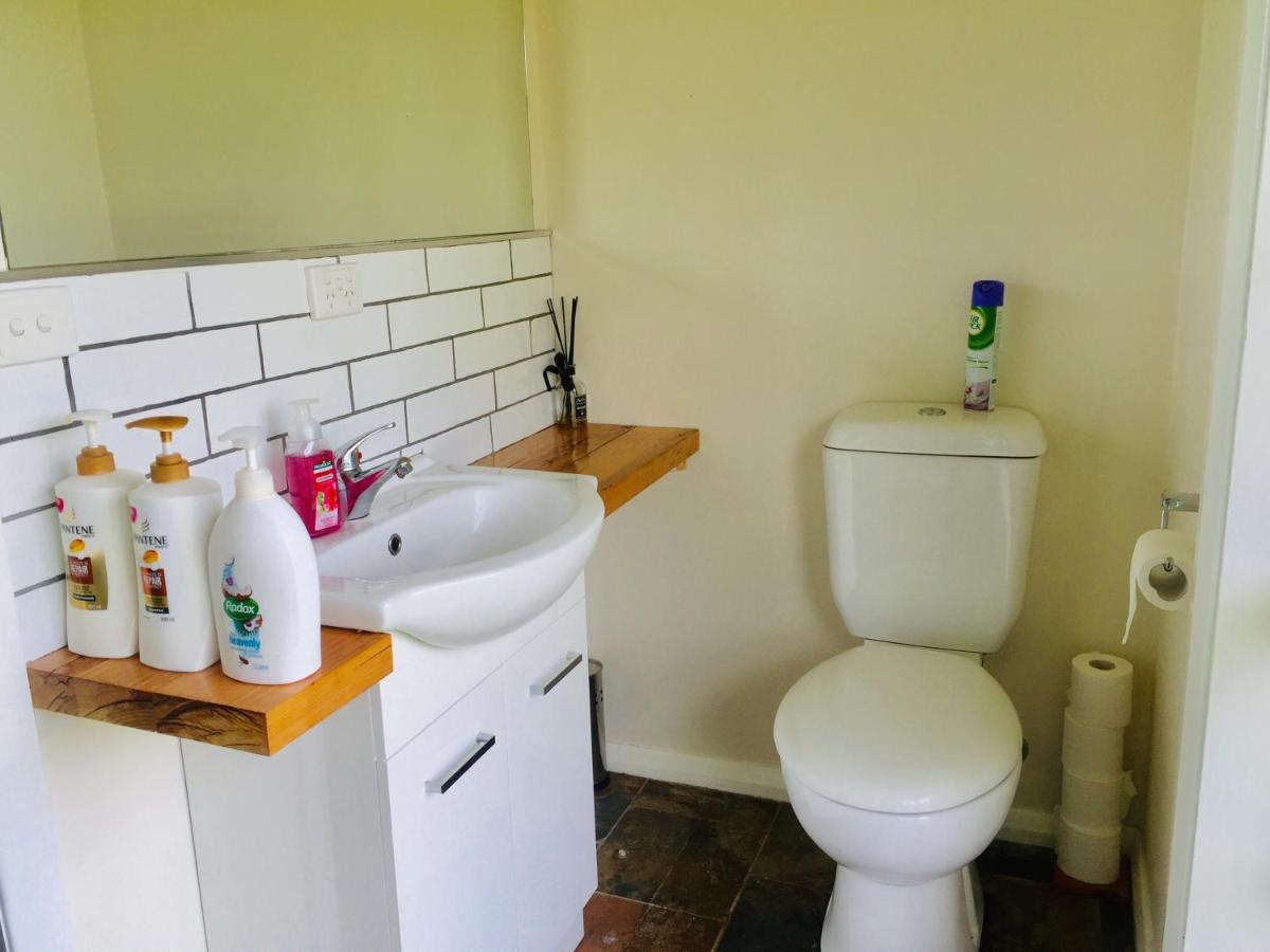 Rosewhite House Bed and Breakfast Myrtleford Εξωτερικό φωτογραφία